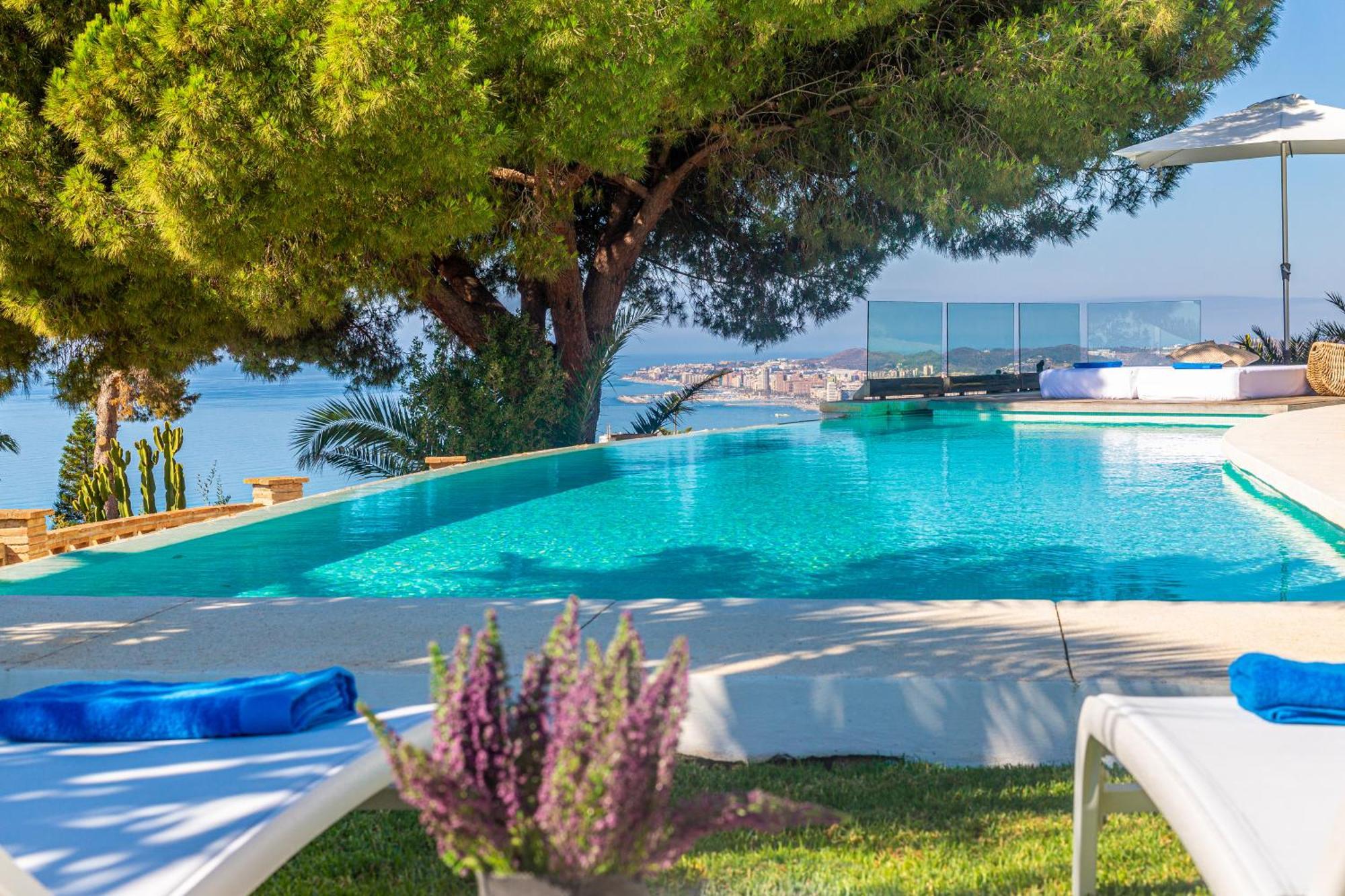 Lxr Villa With Breathtaking Views To The Mediterranean 4 Hab Torremuelle Bagian luar foto
